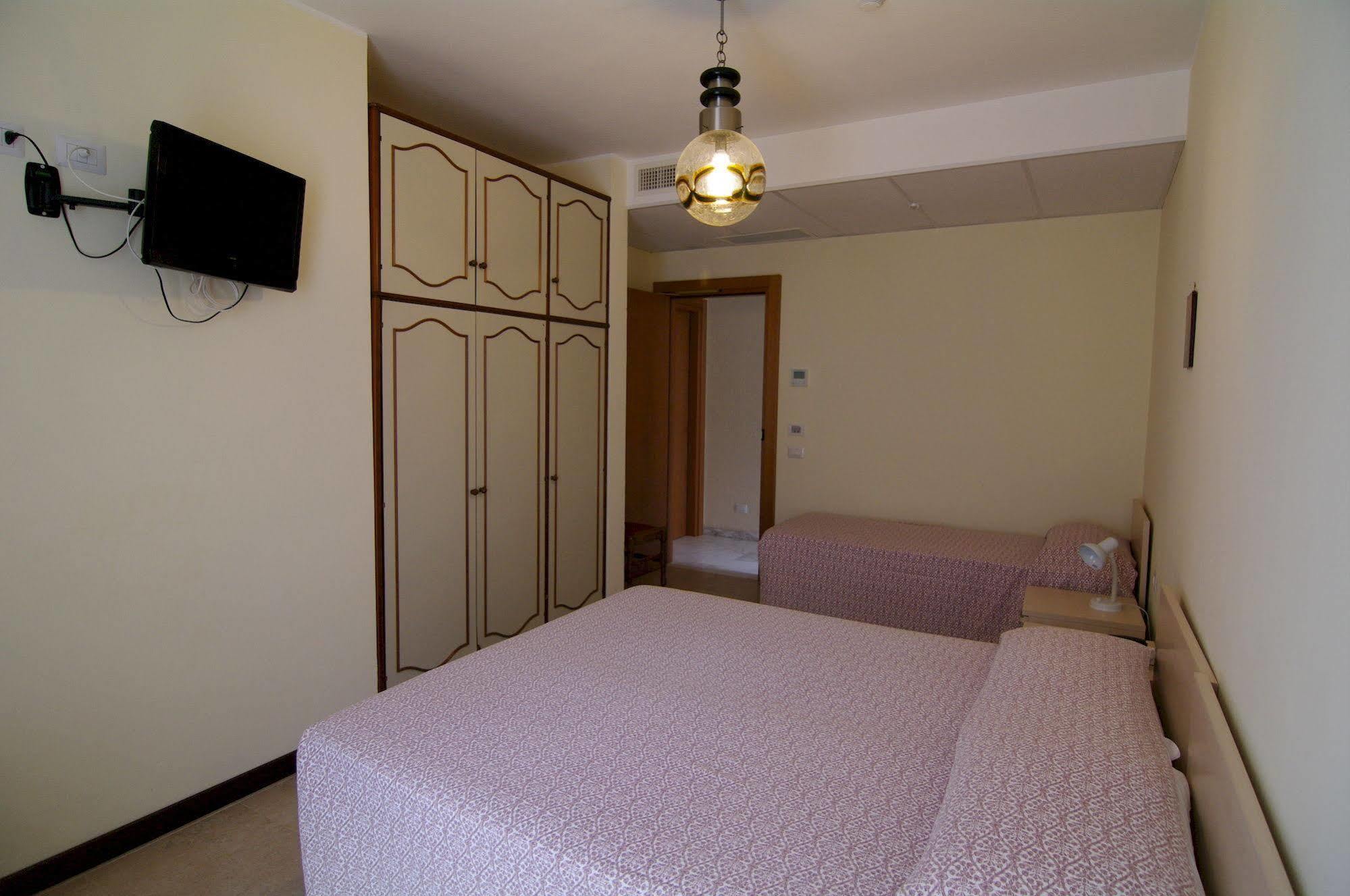 Albergo Mp 놀리 외부 사진